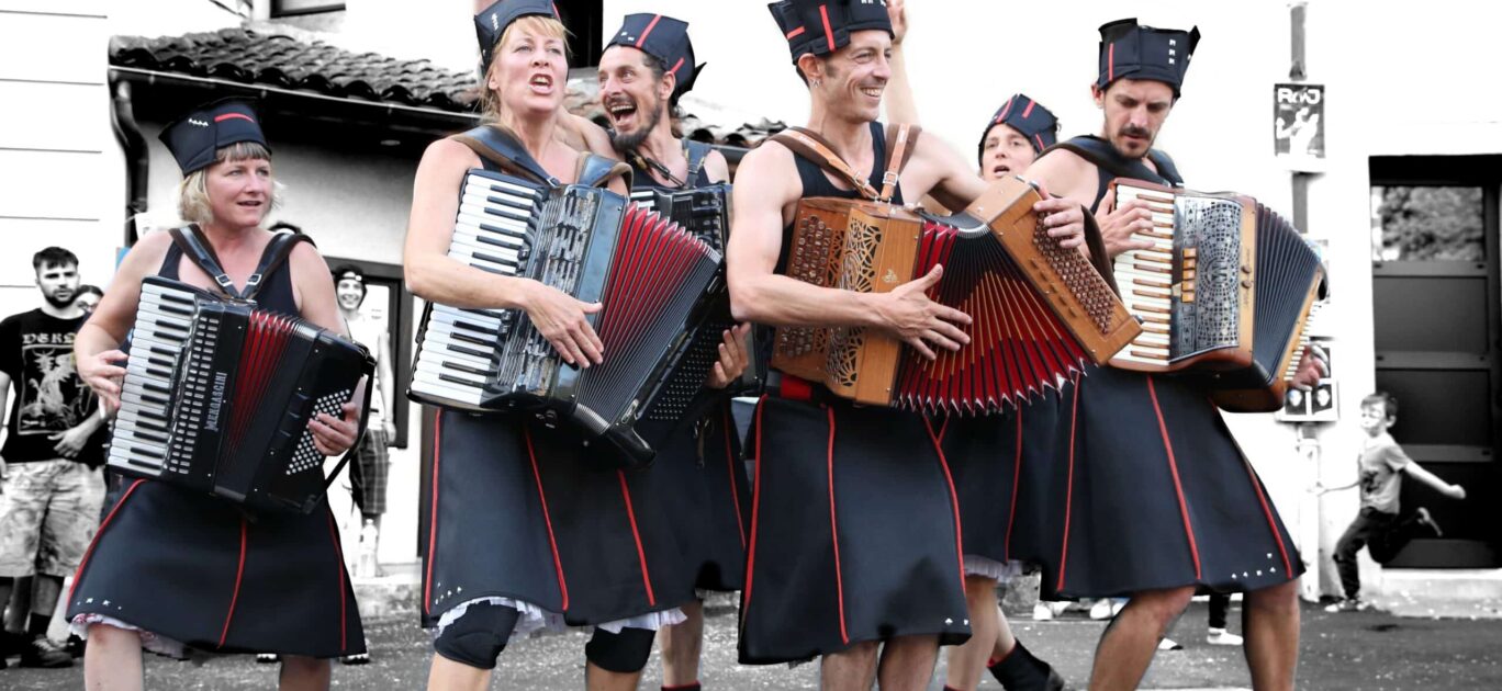 Ça va valser – Les Rustines de l’Ange – Musique – Danse – Week-end des Arts de Rue 2026 - Théâtre Romain Rolland, Villejuif – septembre 2026